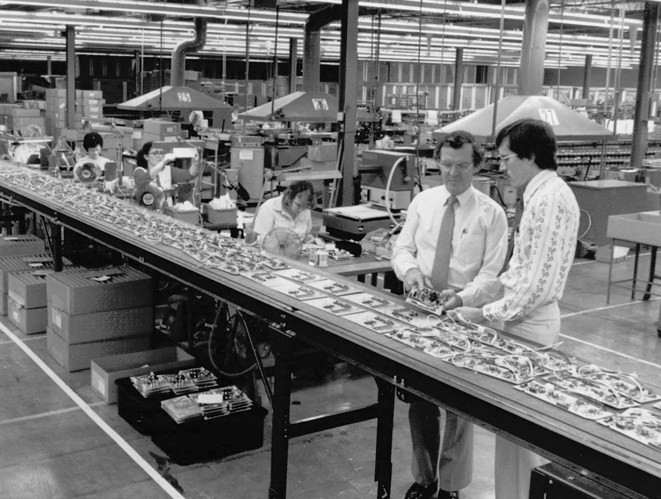 1968 | Production Line of Air Conditioning Control Units 